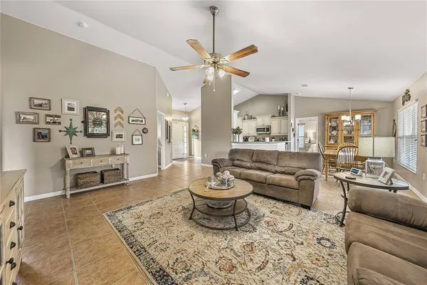 6001 WHITE TAIL LOOP, Lakeland, FL 33811