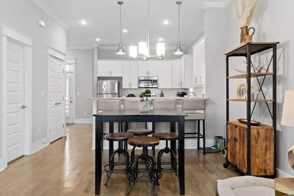 2302 Batavia St, Nashville, TN 37208