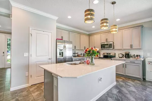 945 FLYER ST, Orange City, FL 32763