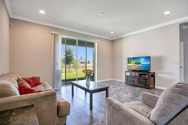 945 FLYER ST, Orange City, FL 32763