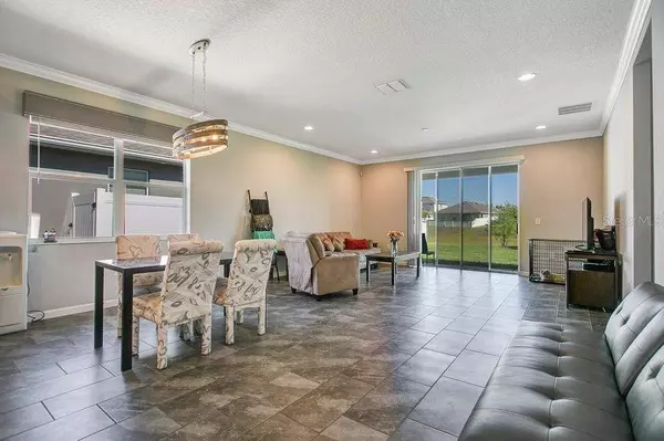 945 FLYER ST, Orange City, FL 32763