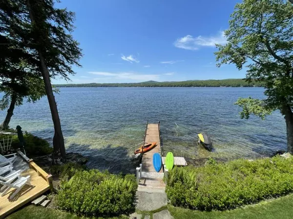 69 Eastman Shore Rd S, Laconia, NH 03246