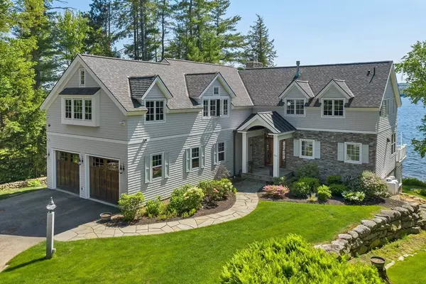 69 Eastman Shore Rd S, Laconia, NH 03246