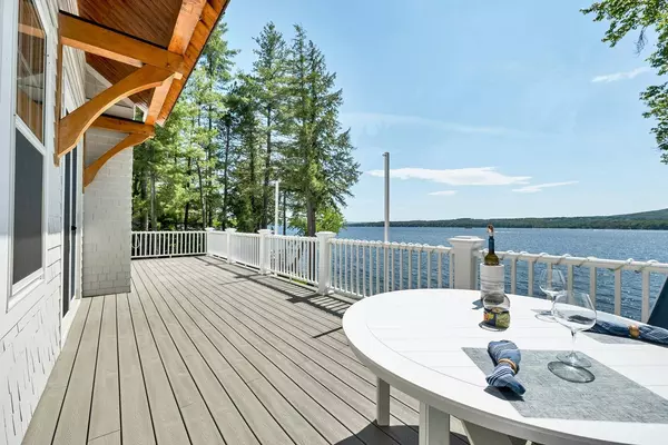 69 Eastman Shore Rd S, Laconia, NH 03246