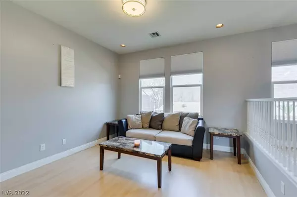 9421 Steeltree Street, Las Vegas, NV 89143