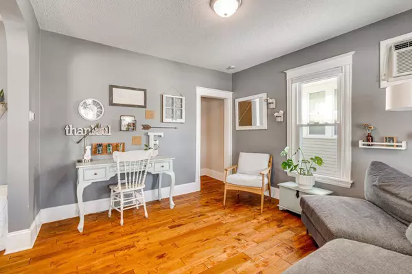 4414 Pillsbury AVE S, Minneapolis, MN 55419