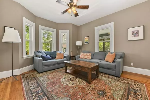 6 Wilkins Pl, Boston, MA 02131