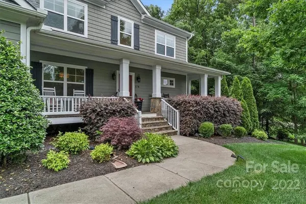 174 Logan Crossing DR, Davidson, NC 28036