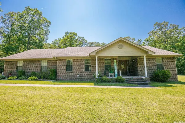 10024 Pepperidge Road, Pine Bluff, AR 71603