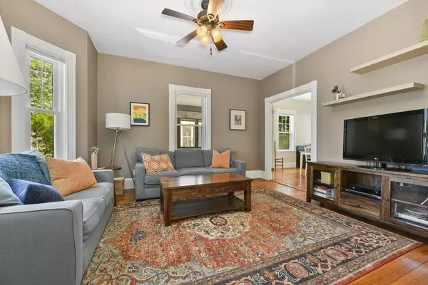 6 Wilkins Pl, Boston, MA 02131