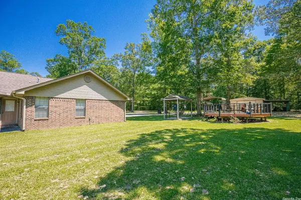 10024 Pepperidge Road, Pine Bluff, AR 71603