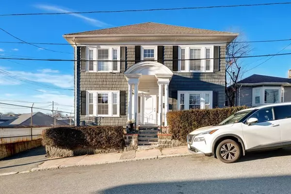 18 Ropes St #1L, Salem, MA 01970