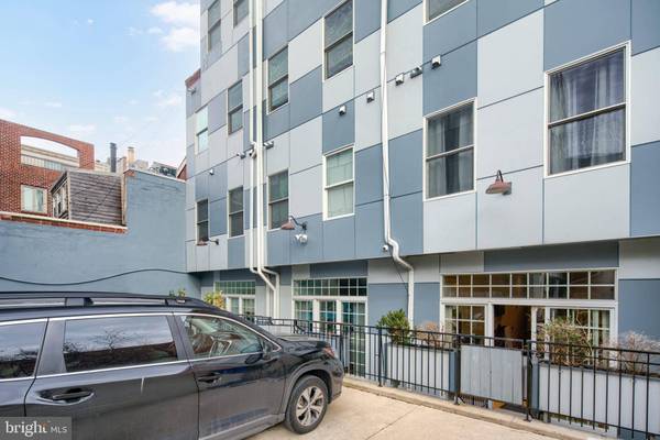 516 S FRONT ST #1, Philadelphia, PA 19147