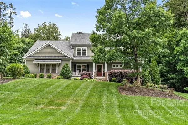 174 Logan Crossing DR, Davidson, NC 28036