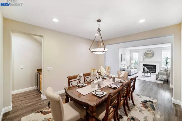 204 Riverland Ct, San Ramon, CA 94582