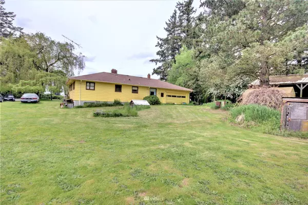 6266 Medcalf RD, Lynden, WA 98264