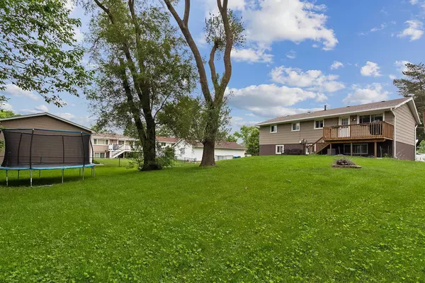 434 S Braintree DR, Schaumburg, IL 60193