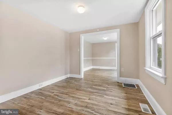 251 HICKORY ST, Oxford, PA 19363