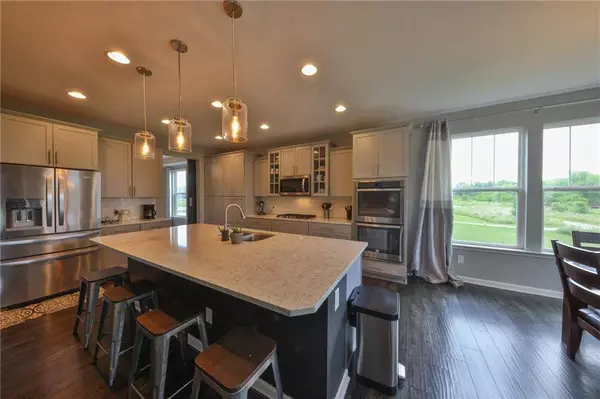 12097 Whisper Ridge DR, Noblesville, IN 46060