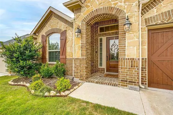 5620 Caliza Trail, Fort Worth, TX 76126