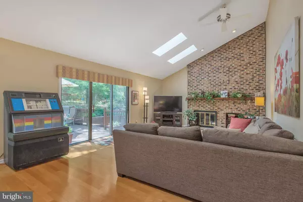 31 WYNDHAM RD, Voorhees, NJ 08043