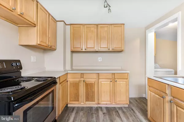 251 HICKORY ST, Oxford, PA 19363