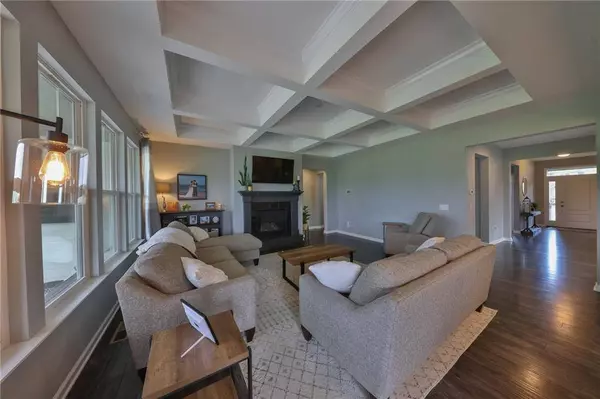 12097 Whisper Ridge DR, Noblesville, IN 46060