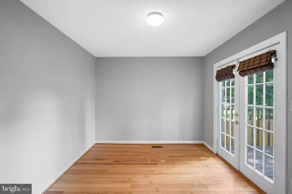 417 DELAWARE PL, Catonsville, MD 21228