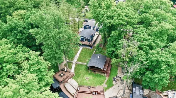 7022 Opossum DR, Nineveh, IN 46164