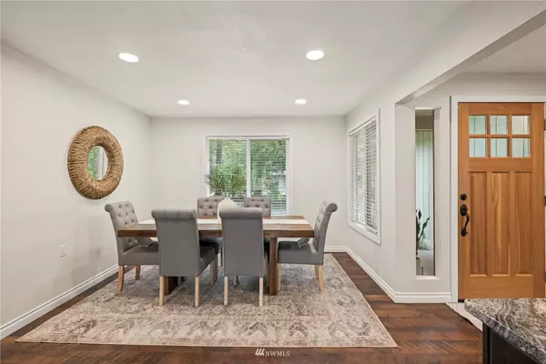 11233 320th AVE NE, Carnation, WA 98014