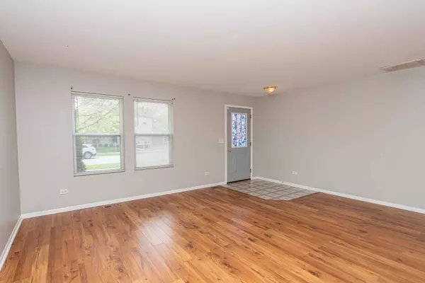 14439 Independence DR, Plainfield, IL 60544