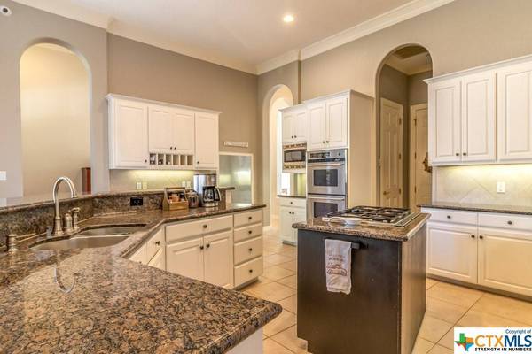 2816 Meadow Breeze, New Braunfels, TX 78132