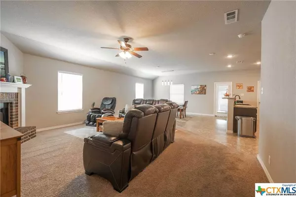 3100 Briscoe DR, Killeen, TX 76549