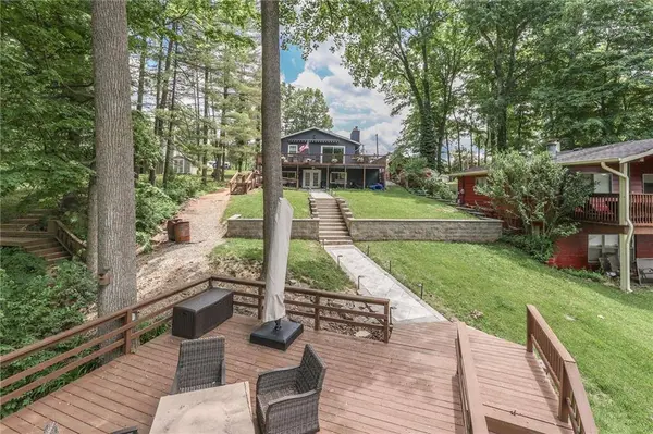 7022 Opossum DR, Nineveh, IN 46164