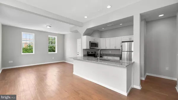 2407 BROOKFIELD AVE, Baltimore, MD 21217