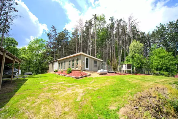 341 175th ST, Osceola, WI 54020