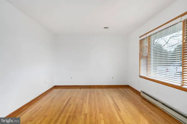 7298 WINCHESTER RD, Front Royal, VA 22630