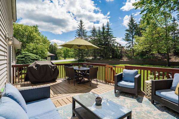 4591 Lake Park DR, Eagan, MN 55122