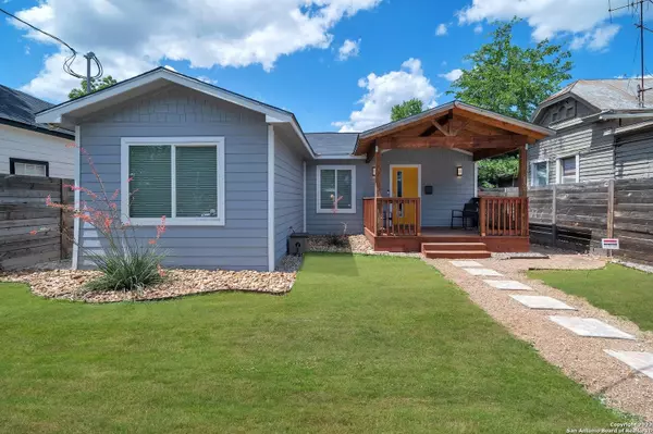 1307 Burnet St, San Antonio, TX 78202