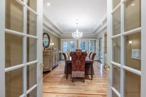 46 Porter Rd, Andover, MA 01810