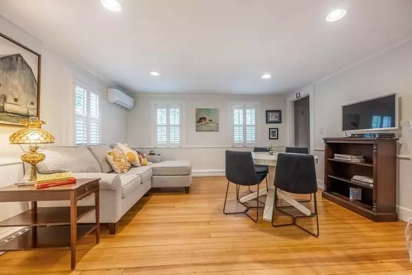 15 Balmoral St #15, Andover, MA 01810