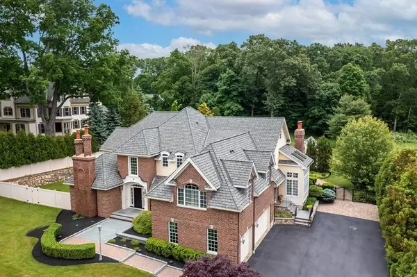 46 Porter Rd, Andover, MA 01810