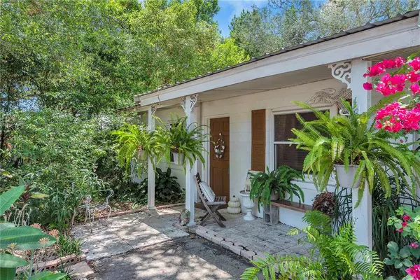 1732 W PERDIZ ST, Tampa, FL 33612