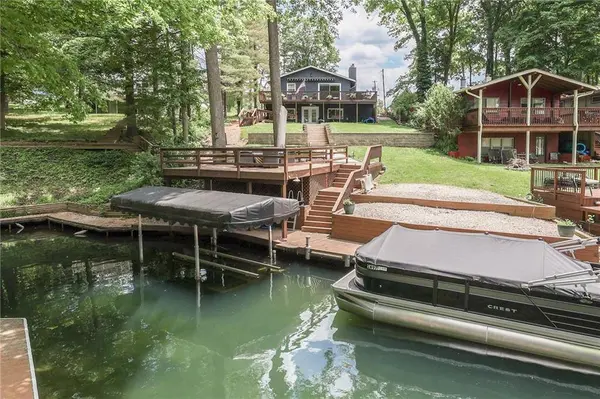 7022 Opossum DR, Nineveh, IN 46164