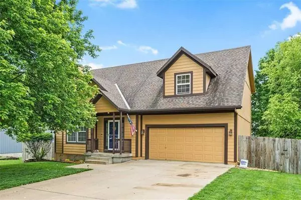 20201 219th ST, Spring Hill, KS 66083