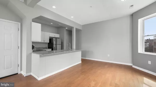 2407 BROOKFIELD AVE, Baltimore, MD 21217