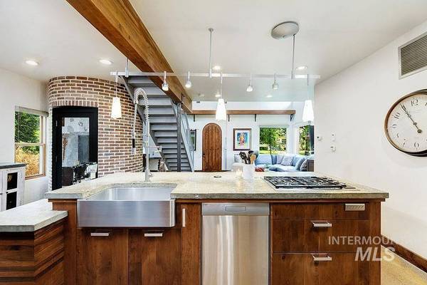 1511 W Hays St, Boise, ID 83702