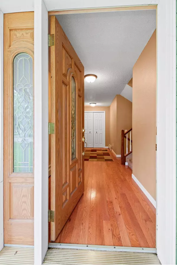 507 Aberdeen DR, Waite Park, MN 56387