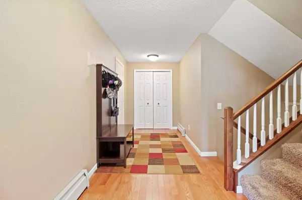 507 Aberdeen DR, Waite Park, MN 56387