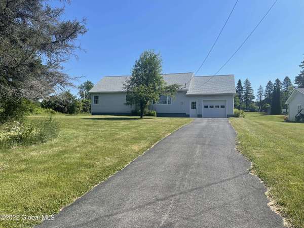 234 Scenic  DR, Hagaman, NY 12086